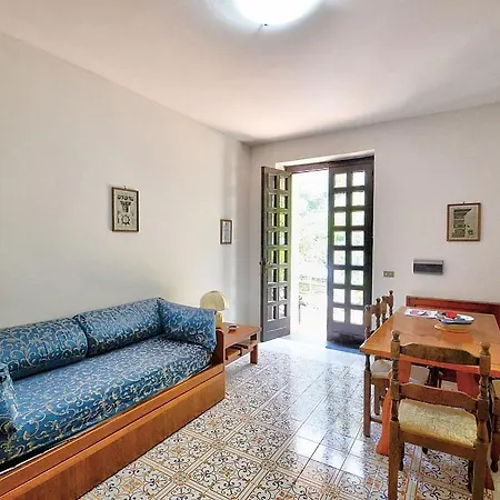 Sleeps 5 Pool Air Con Apartamento *