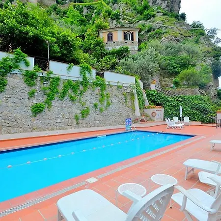 Apartamento Sleeps 5 Pool Air Con *